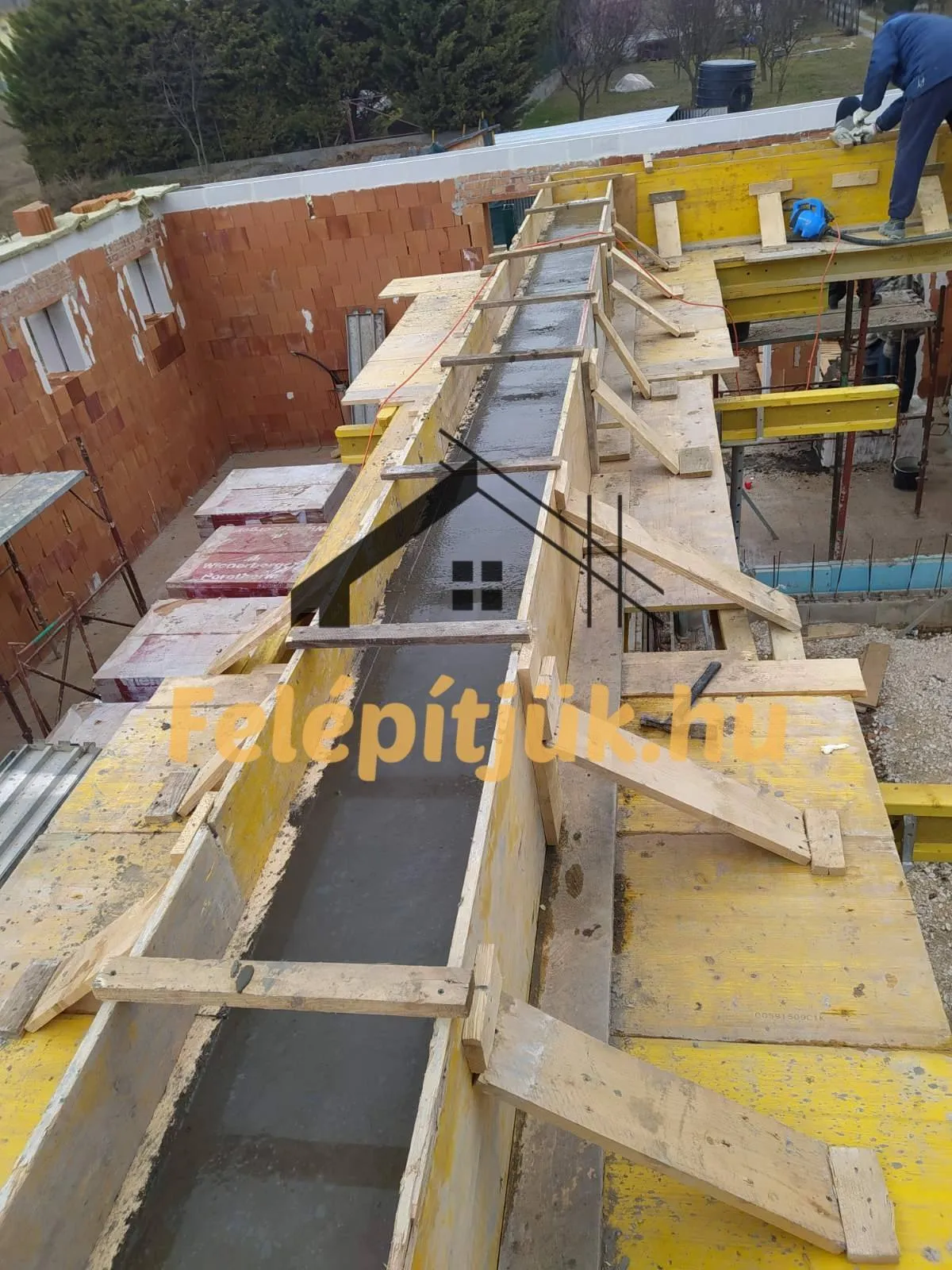 Pilisszántó — Családi ház szerkezetépítés — 25. kép